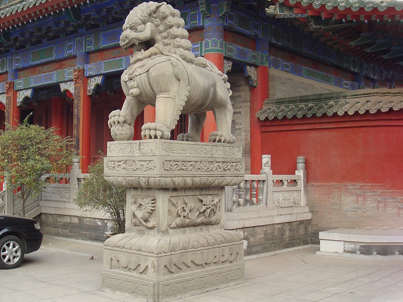  寺院石雕狮子 